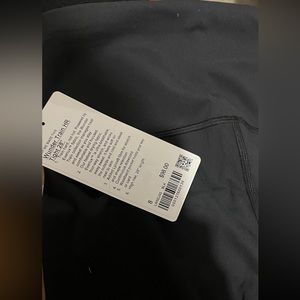 Wunder train lululemon tights size 8 bnwt